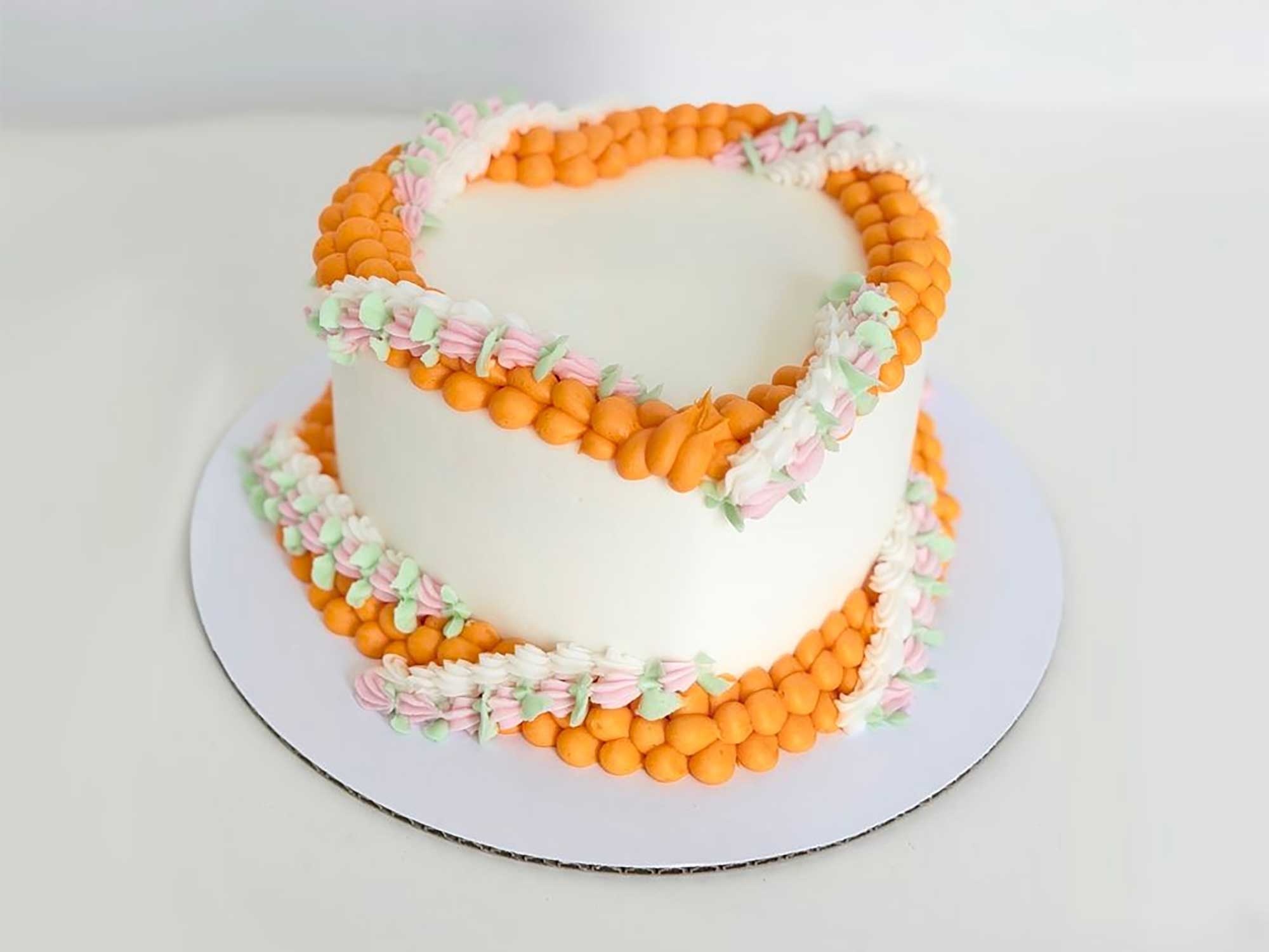 Lei Shortie Cake - Image 2